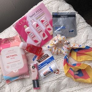 Sample gift set (:
